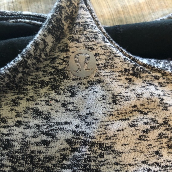 Lululemon tank top - Picture 2 of 3